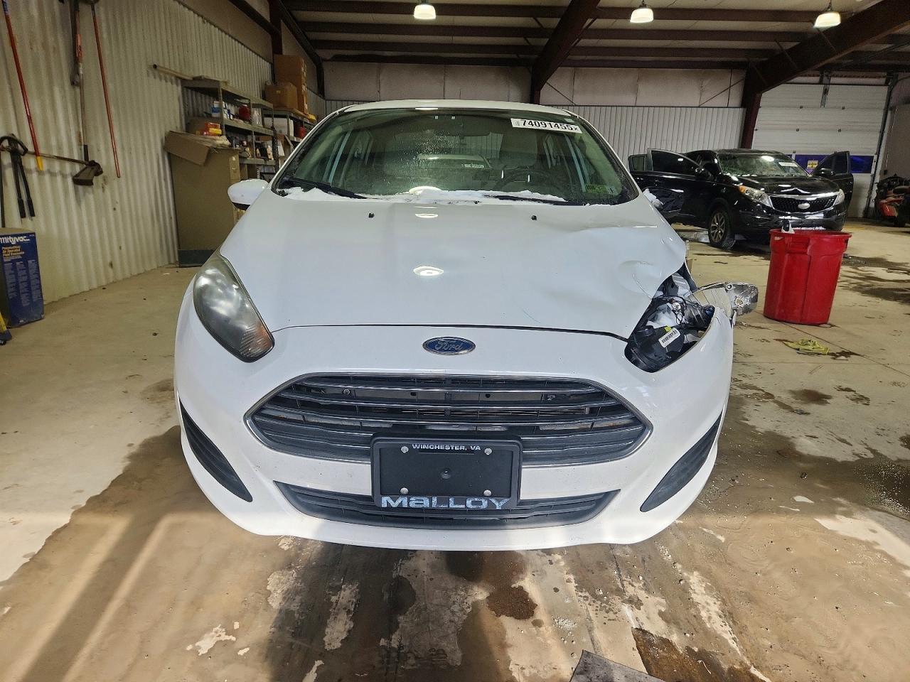 2018 FORD Fiesta