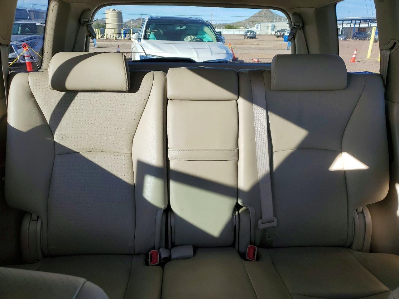 2006 TOYOTA HIGHLANDER