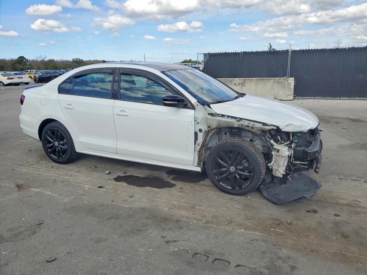 2018 VOLKSWAGEN JETTA