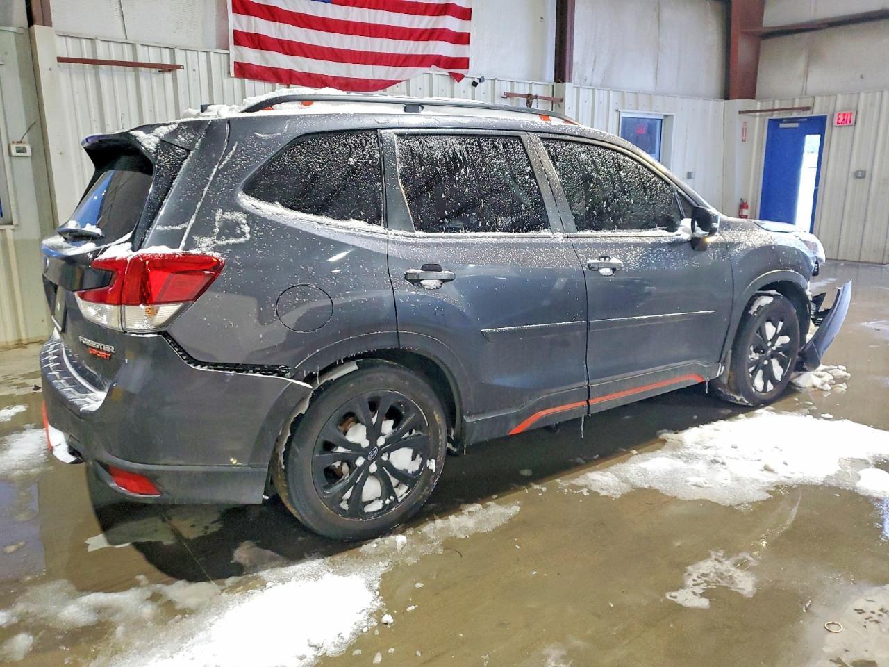 2023 SUBARU FORESTER