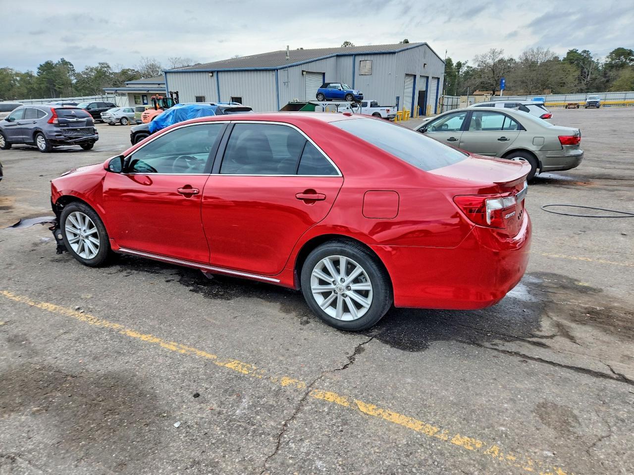 2012 TOYOTA CAMRY
