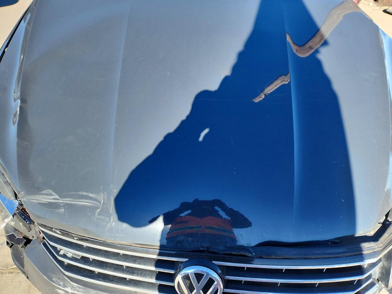 2016 VOLKSWAGEN Passat