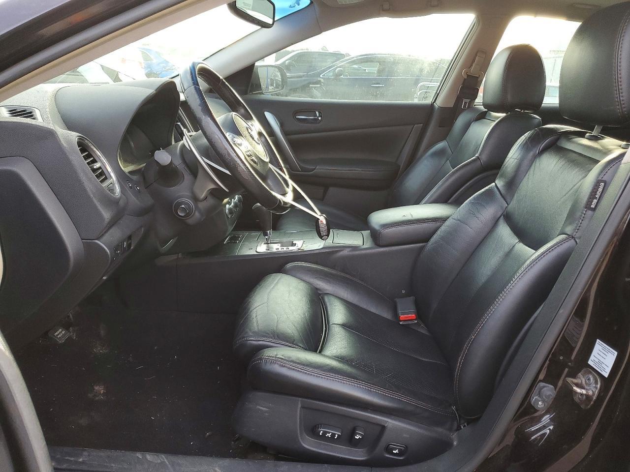 2010 NISSAN Maxima