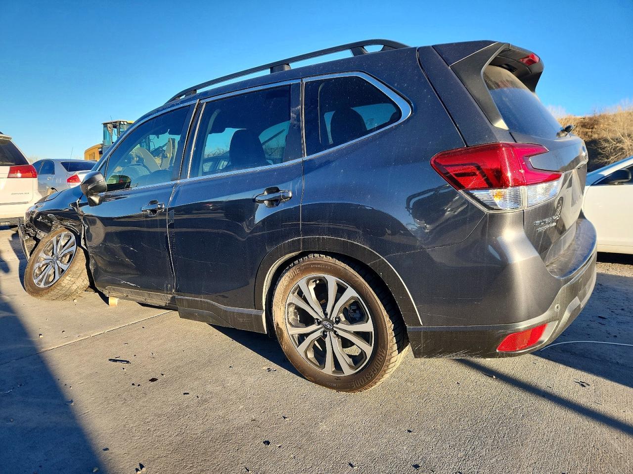 2023 SUBARU FORESTER