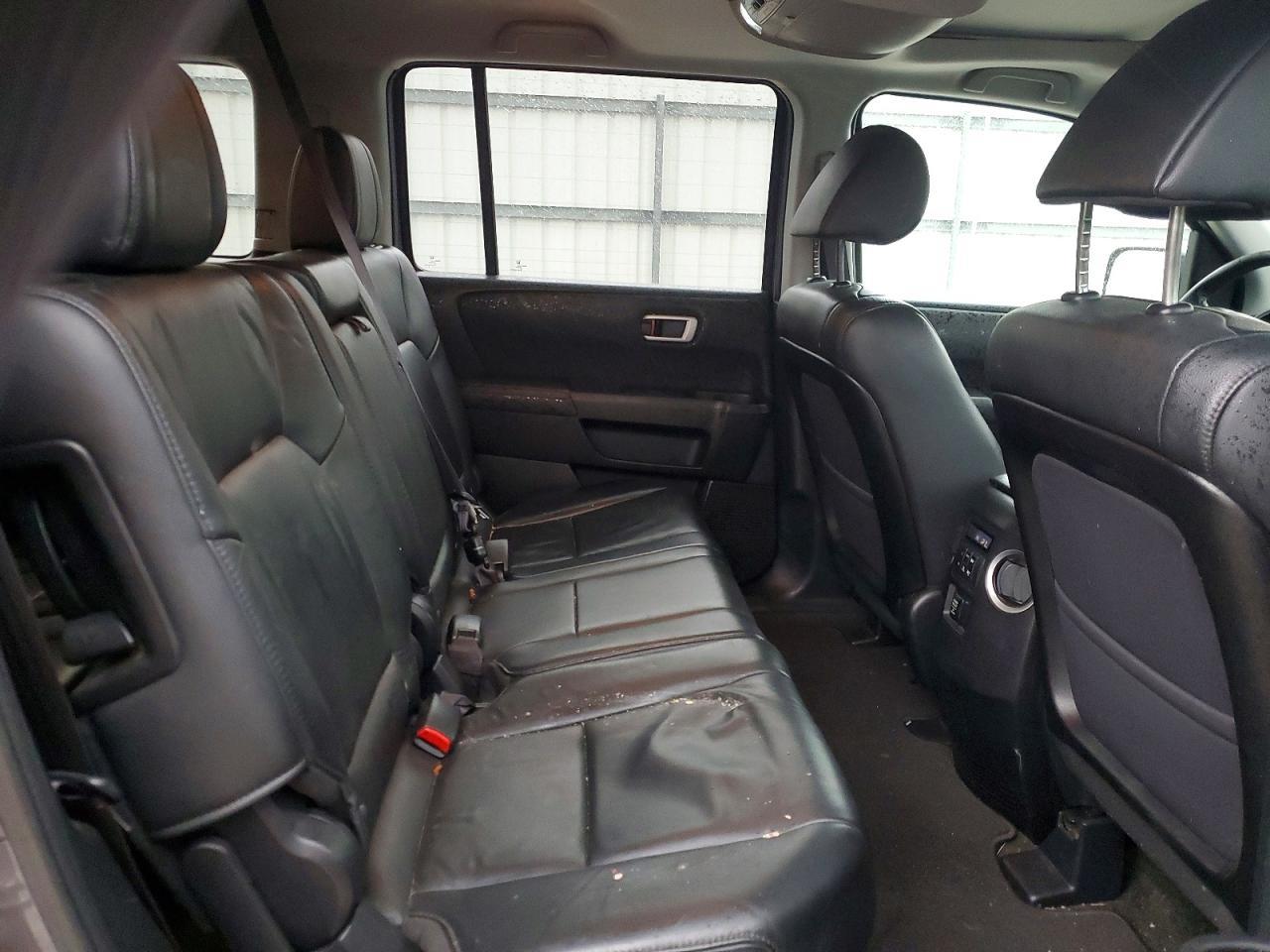 2015 HONDA PILOT