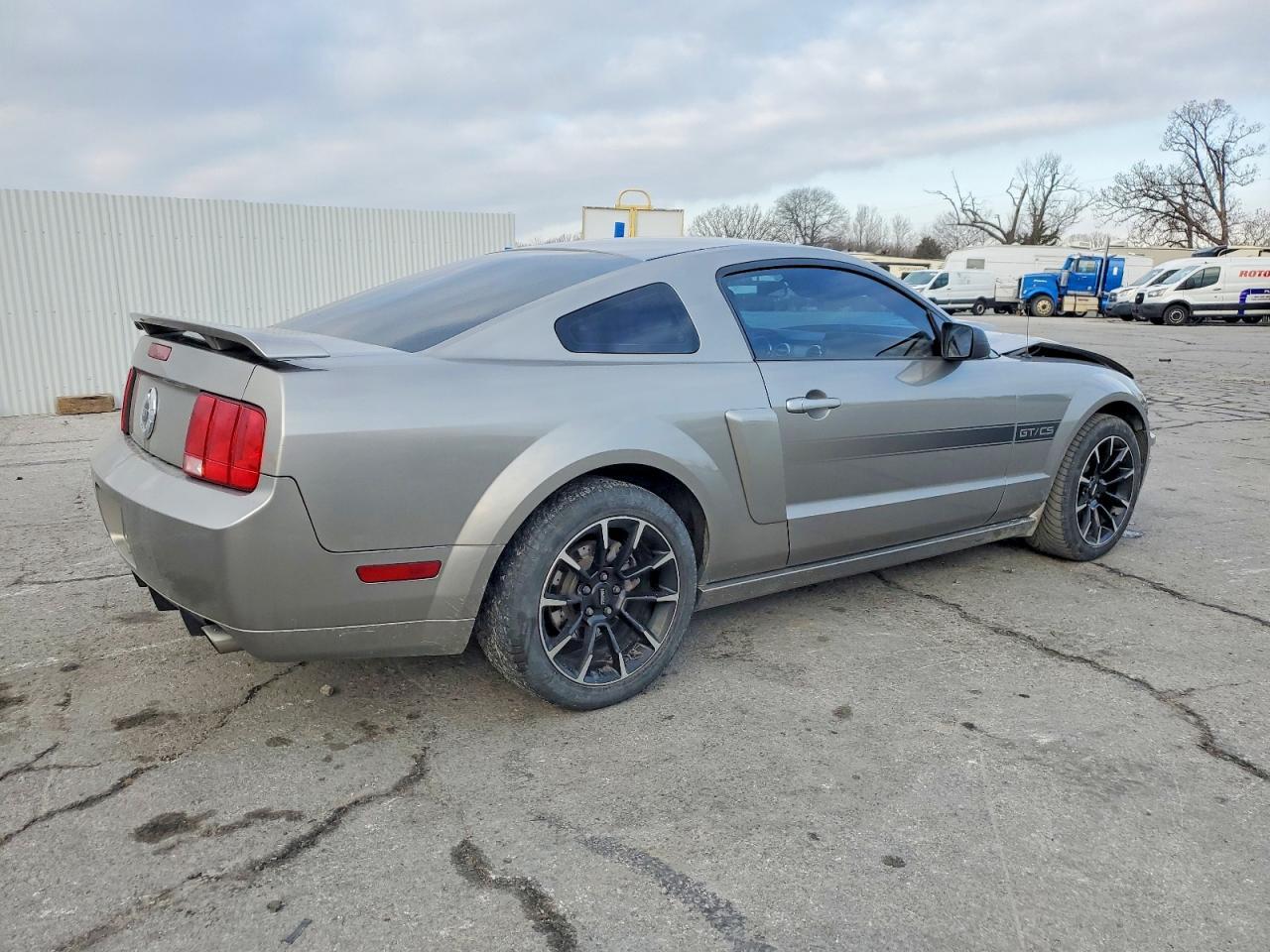2009 FORD MUSTANG