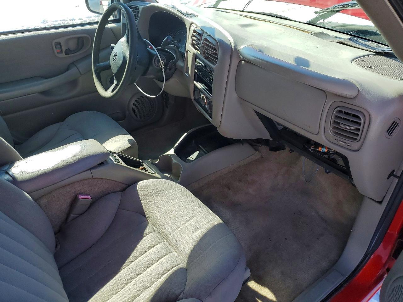 2004 CHEVROLET BLAZER