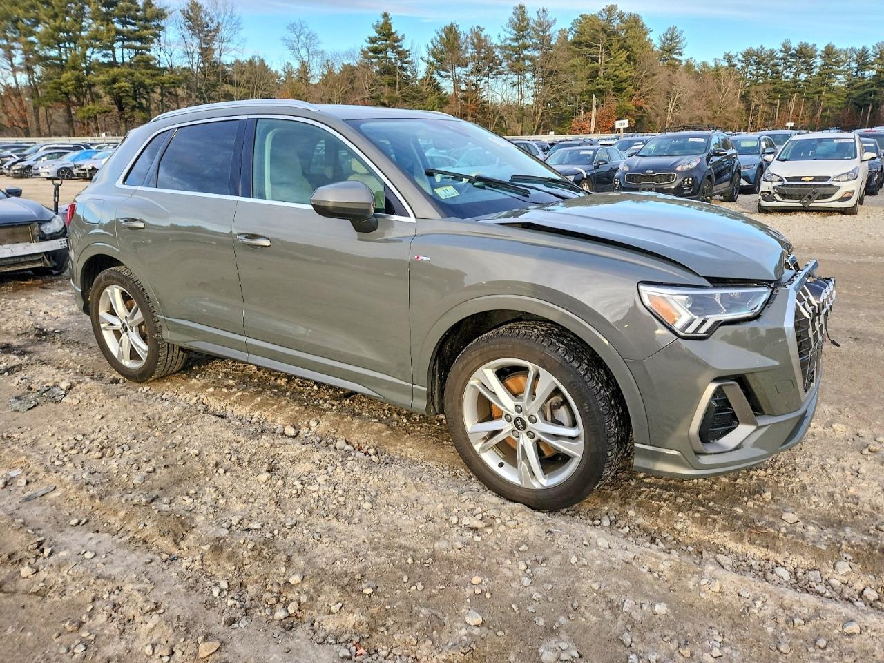 2022 AUDI Q3