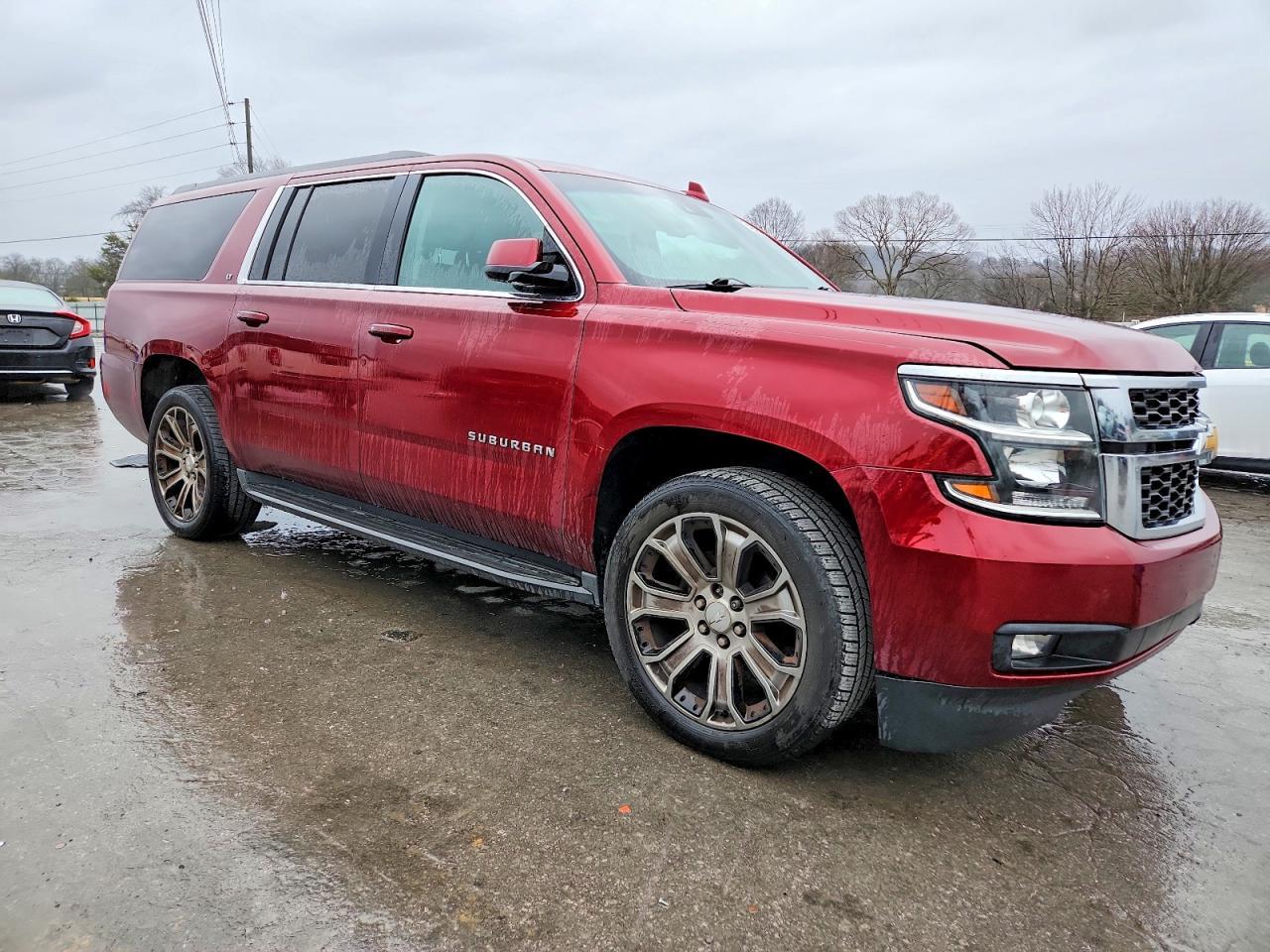2016 CHEVROLET Suburban