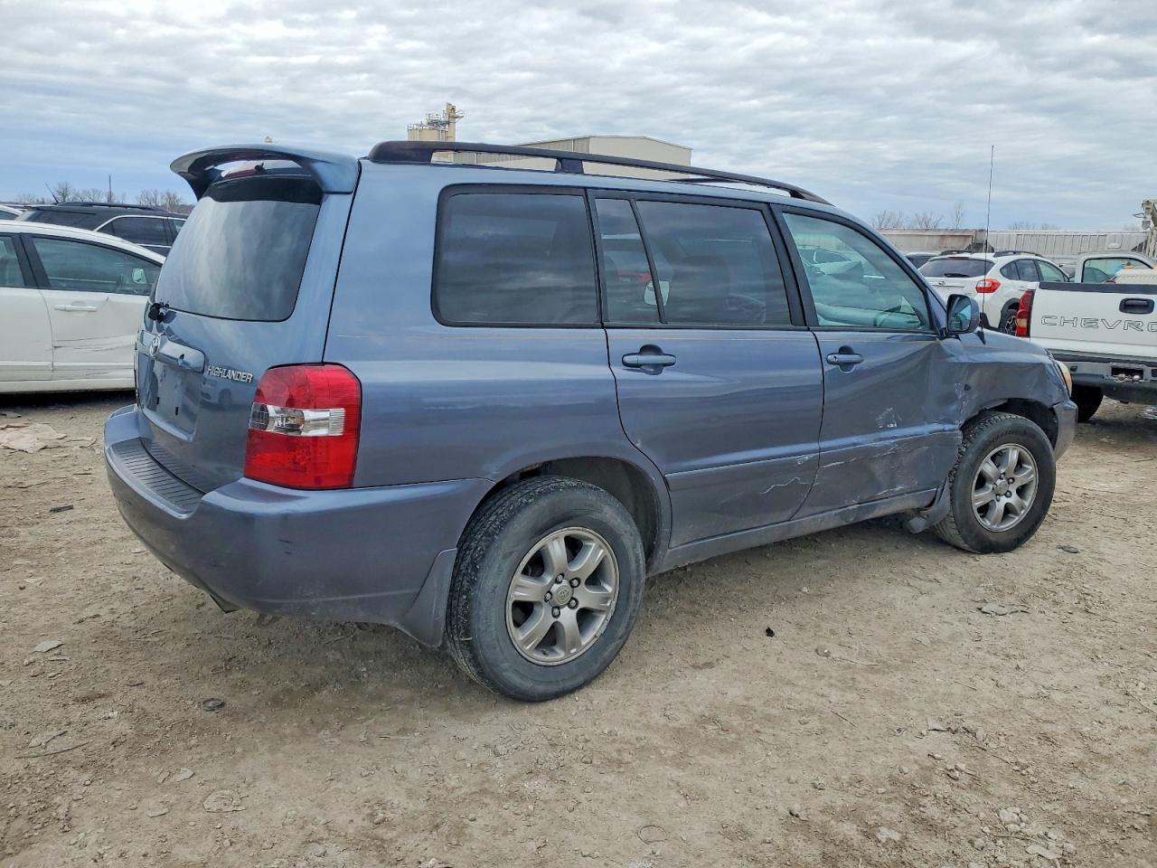 2006 TOYOTA HIGHLANDER