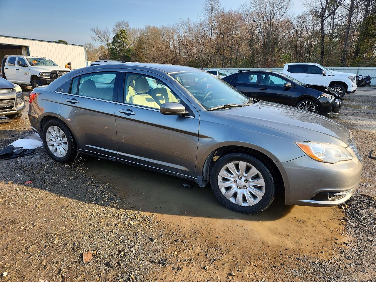 2012 CHRYSLER 200