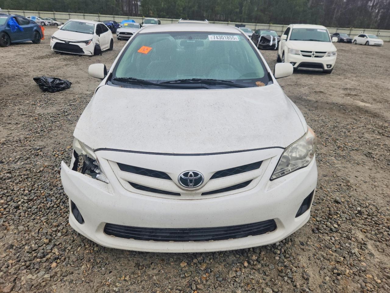2011 TOYOTA COROLLA