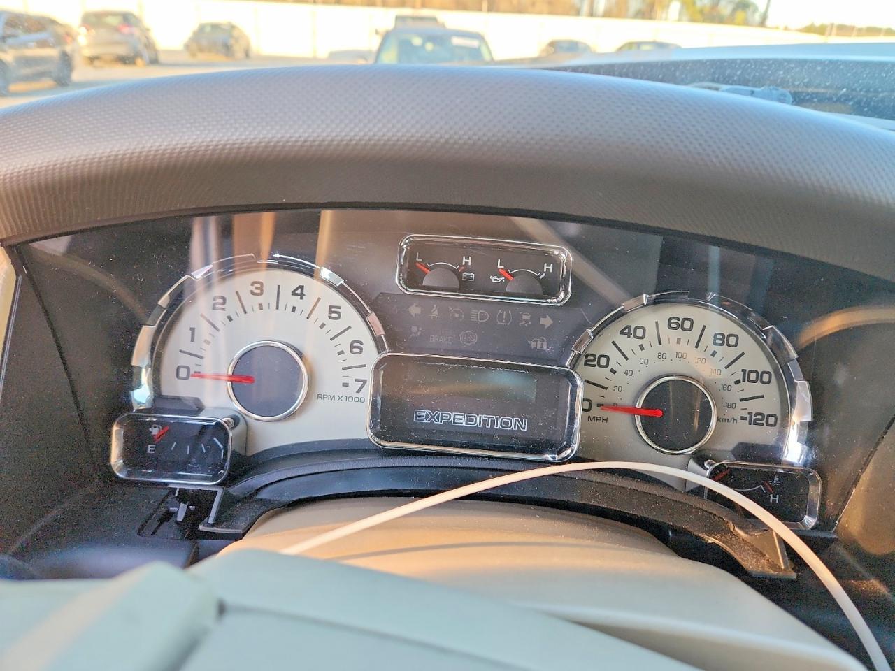 2010 FORD Expedition