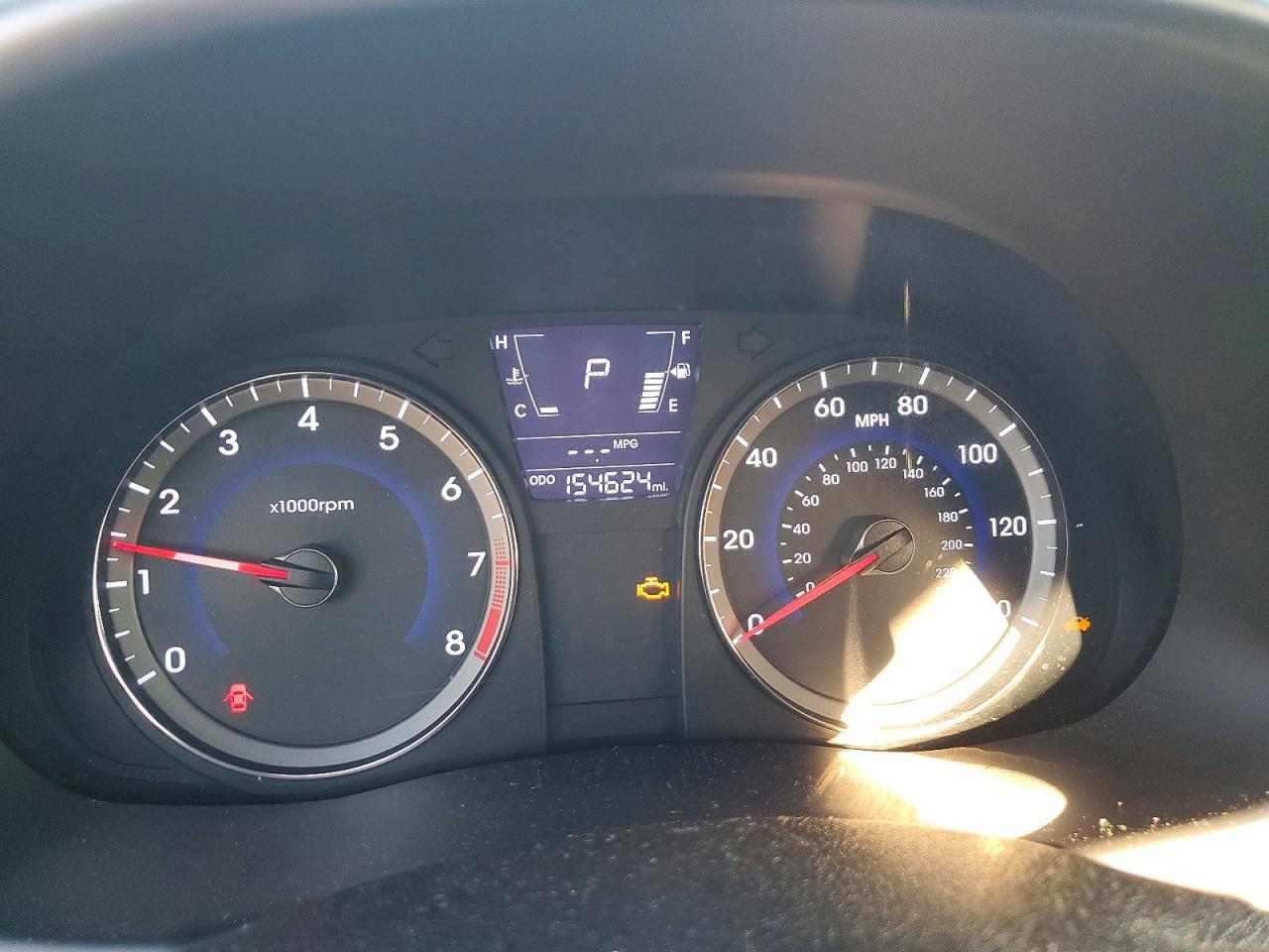 2014 HYUNDAI ACCENT