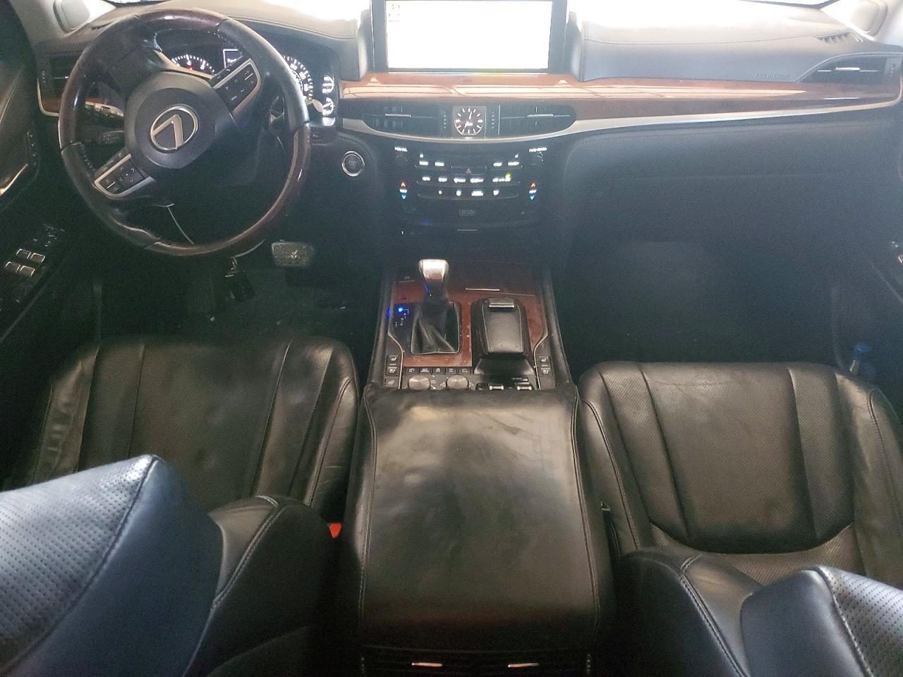 2018 LEXUS LX 570