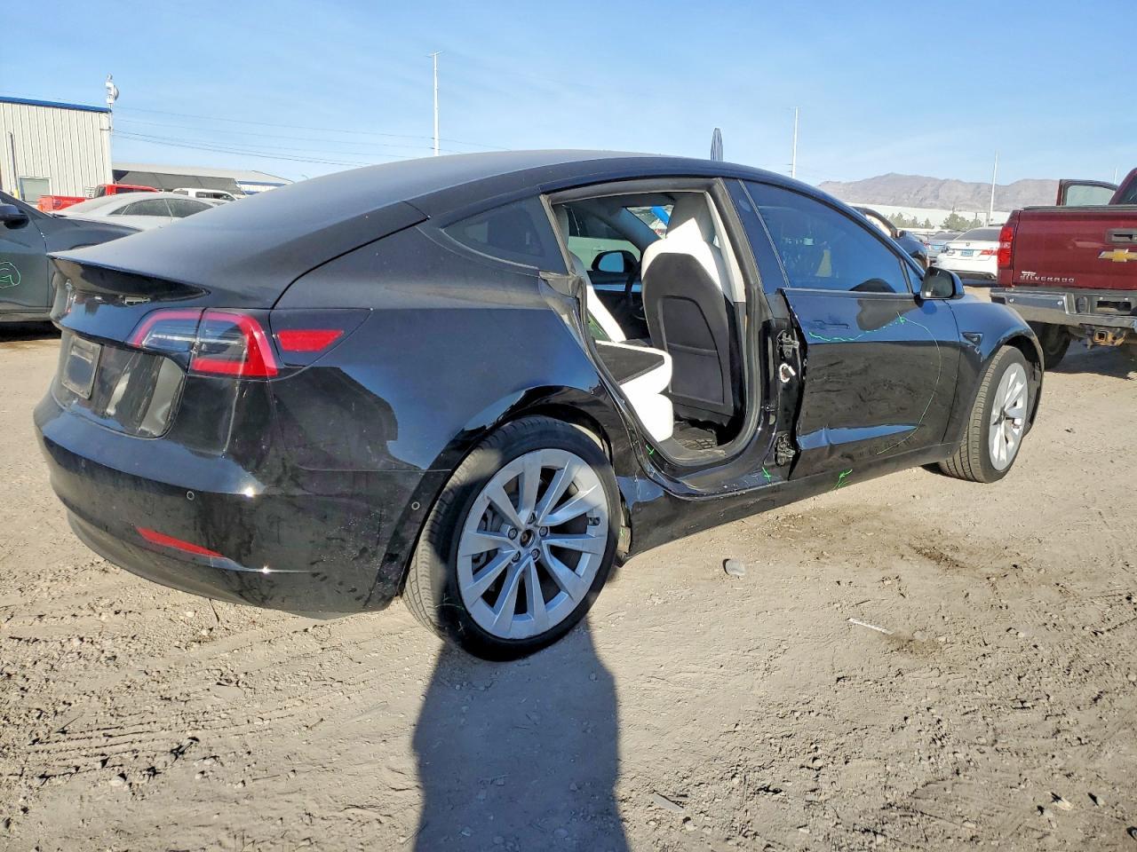 2021 TESLA MODEL 3
