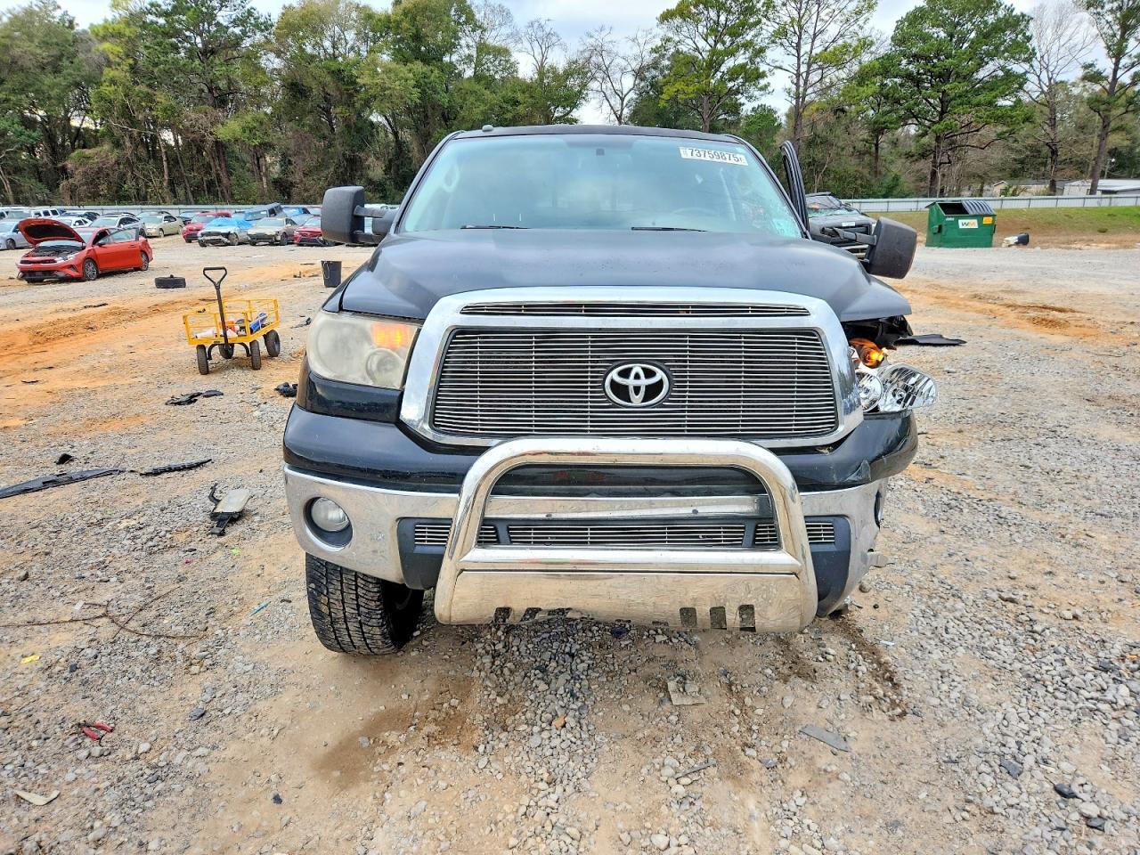 2011 TOYOTA TUNDRA