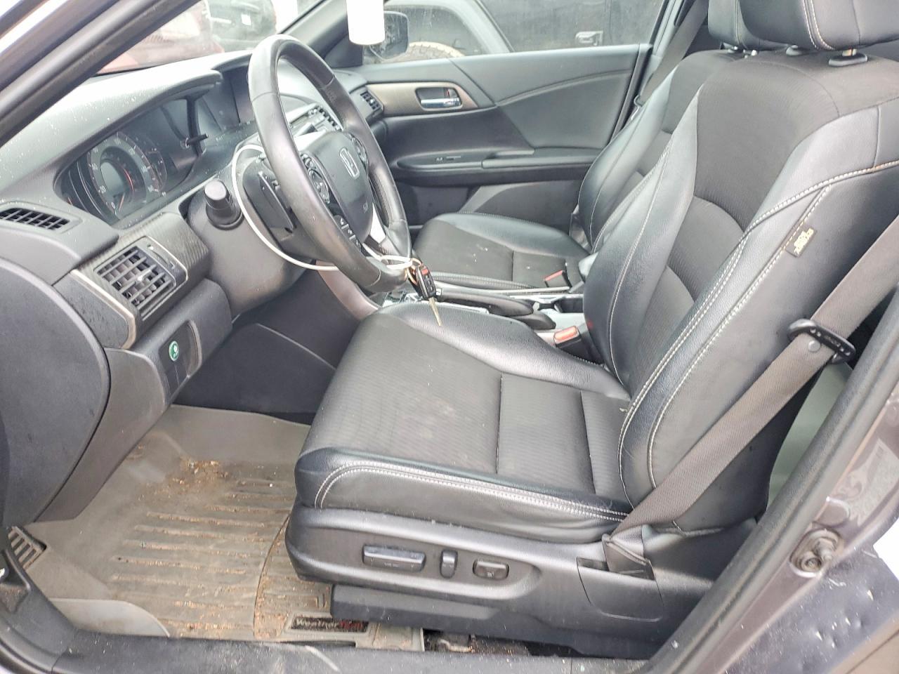 2017 HONDA ACCORD