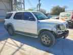 2004 TOYOTA Sequoia