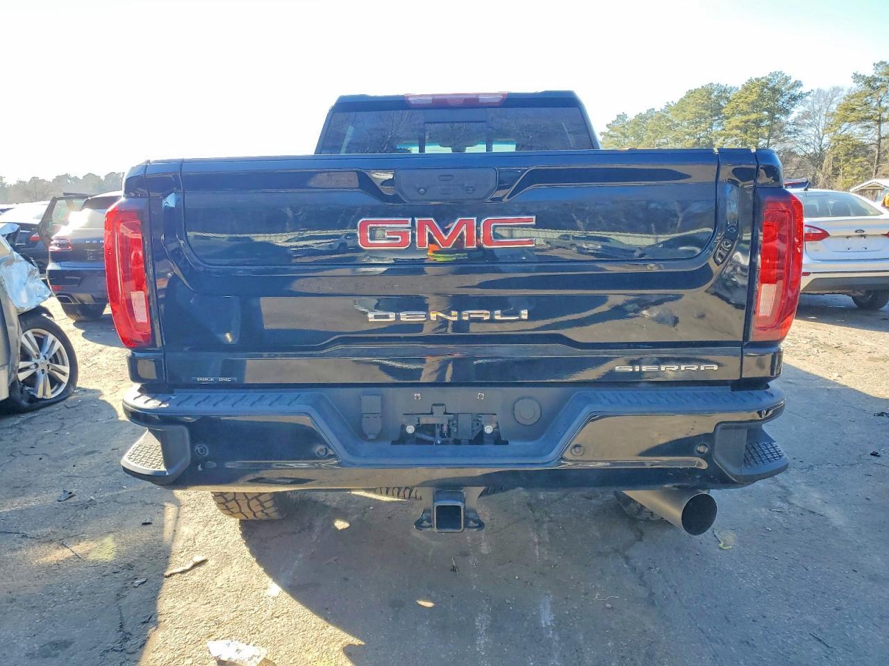 2023 GMC Sierra