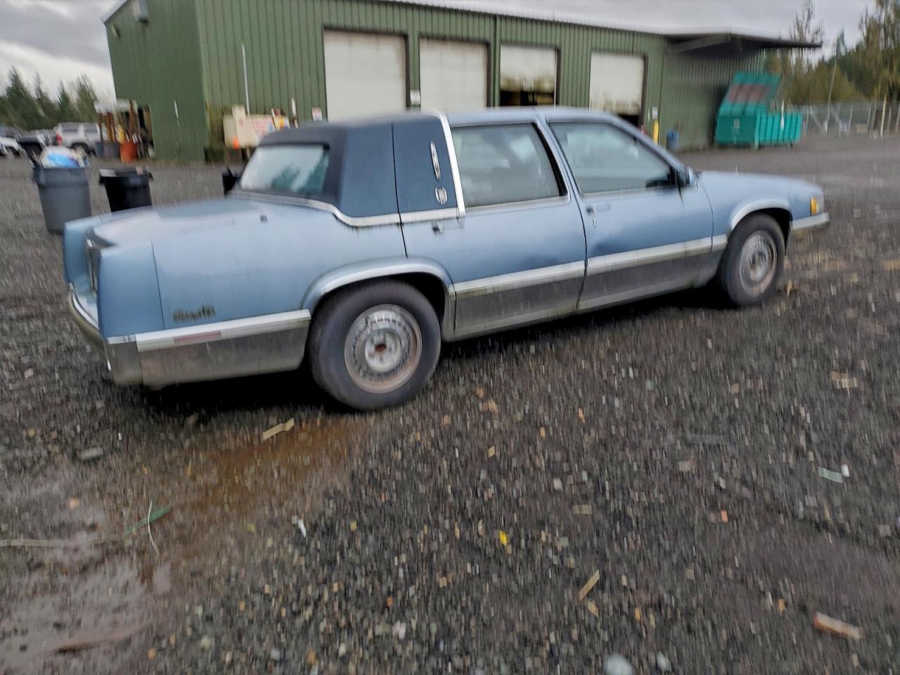 1989 CADILLAC Deville