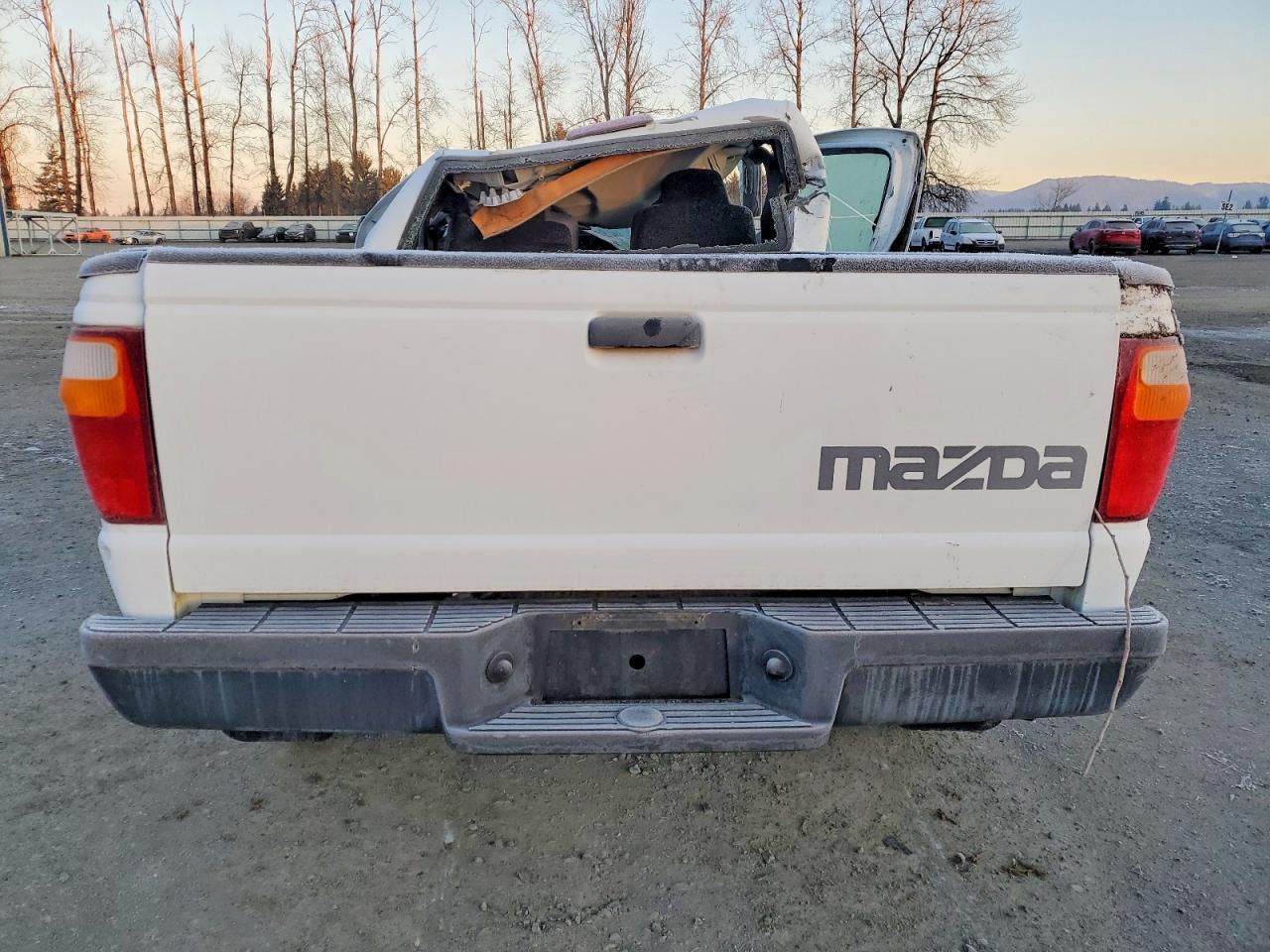 2008 MAZDA B2300