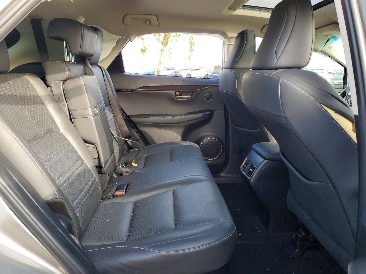 2017 LEXUS NX 200T