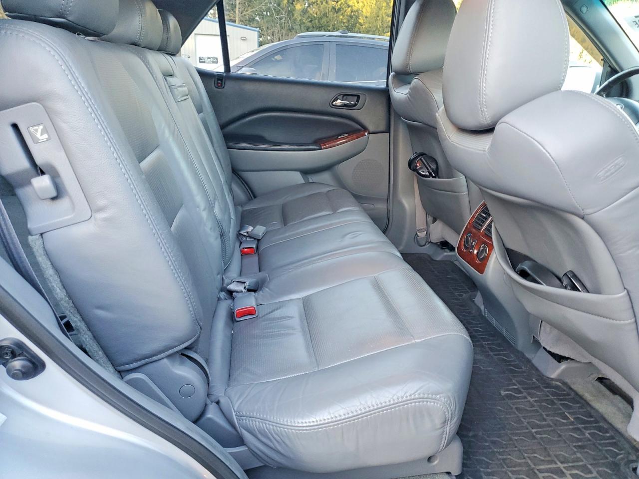 2004 ACURA MDX