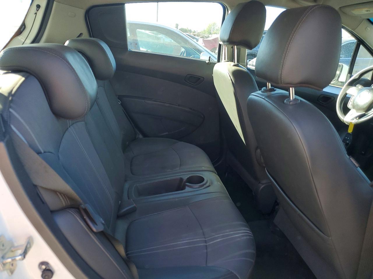 2014 CHEVROLET Spark