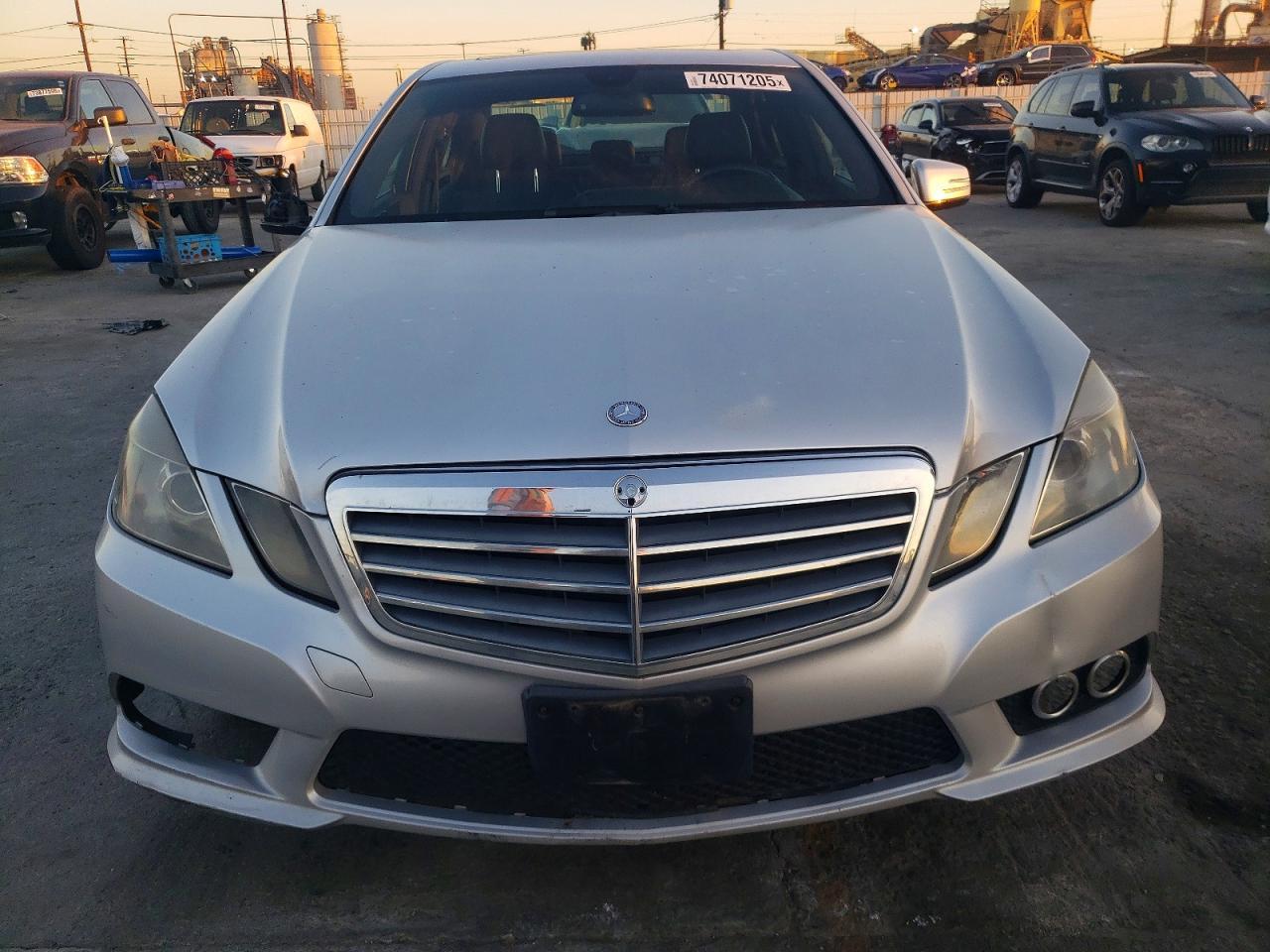 2010 MERCEDES-BENZ E-Class