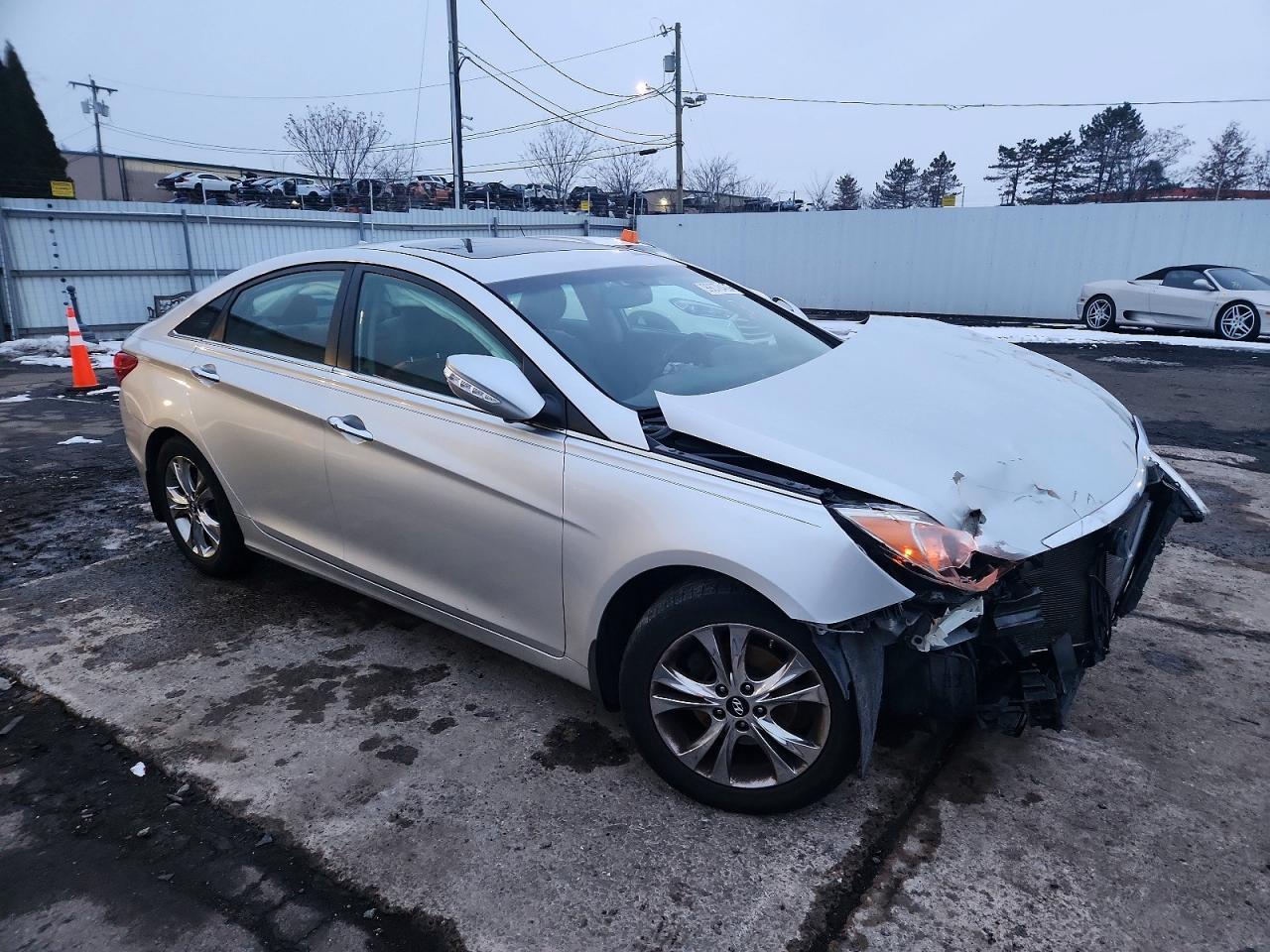 2013 HYUNDAI SONATA