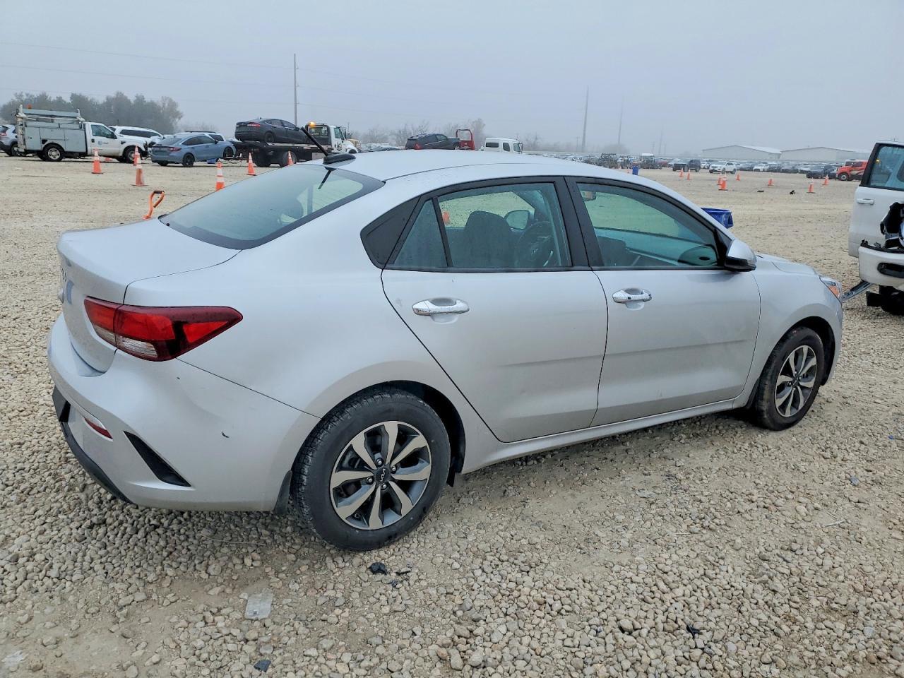 2023 KIA RIO