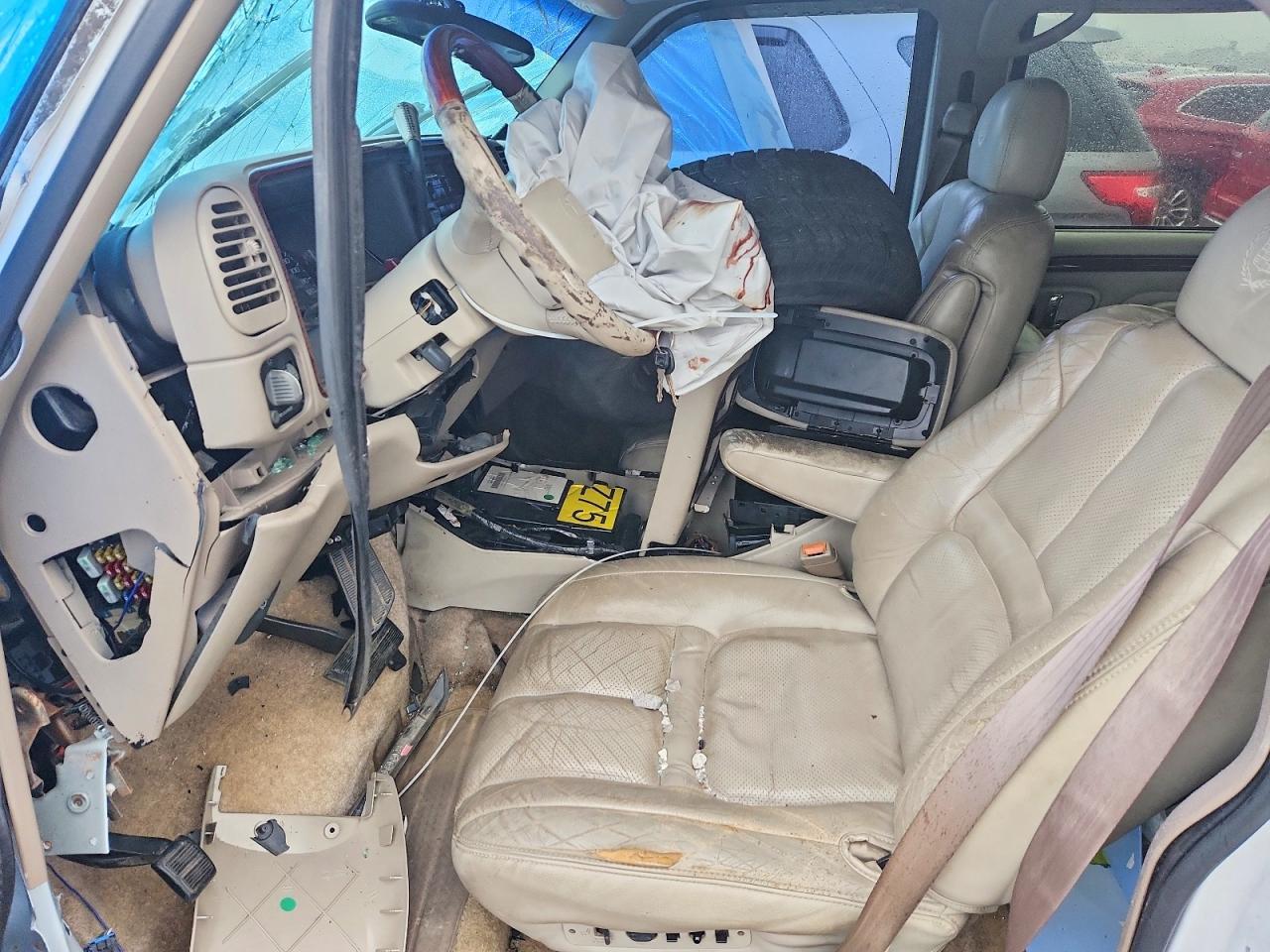 2000 CADILLAC ESCALADE