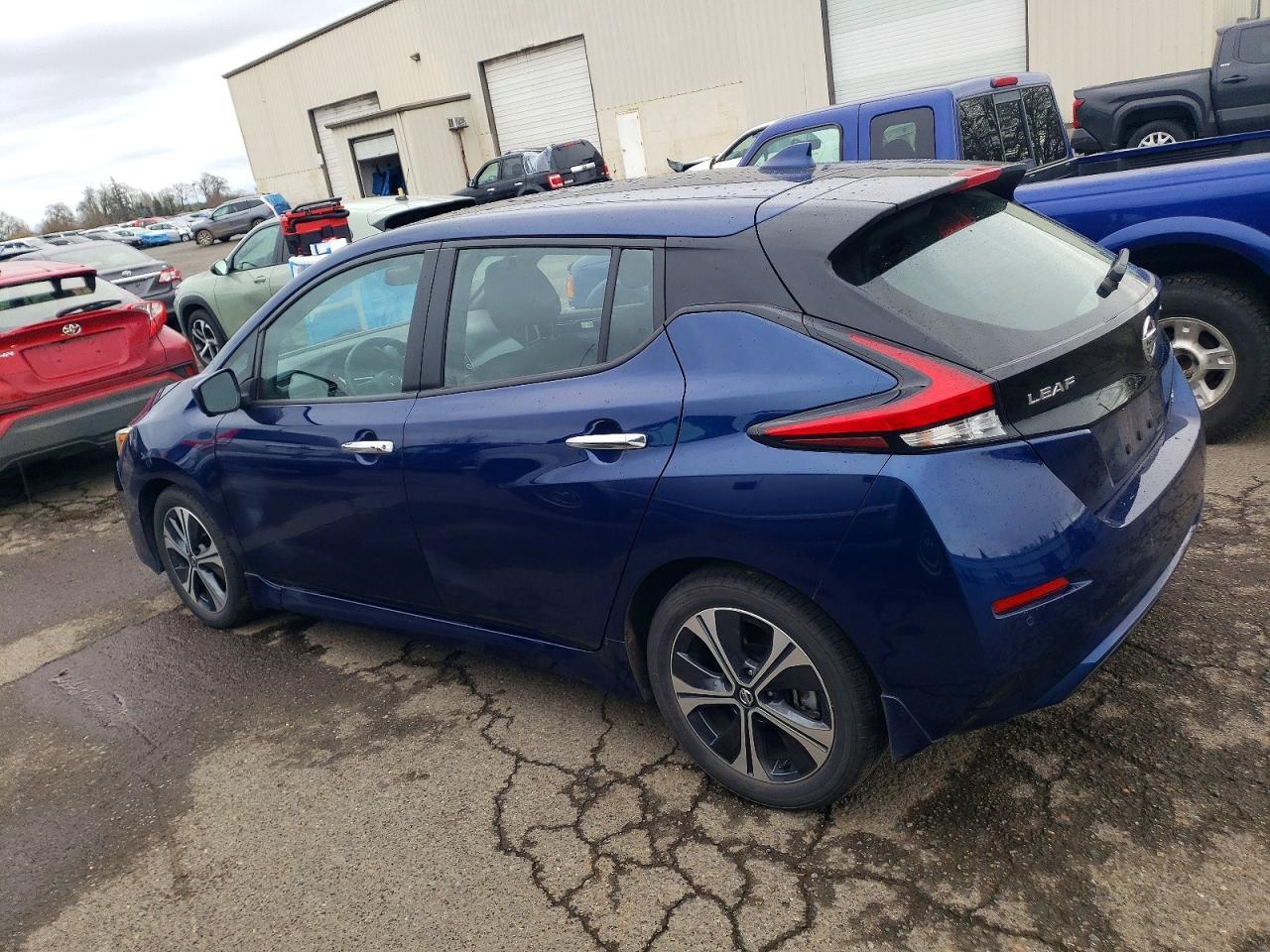2021 NISSAN LEAF