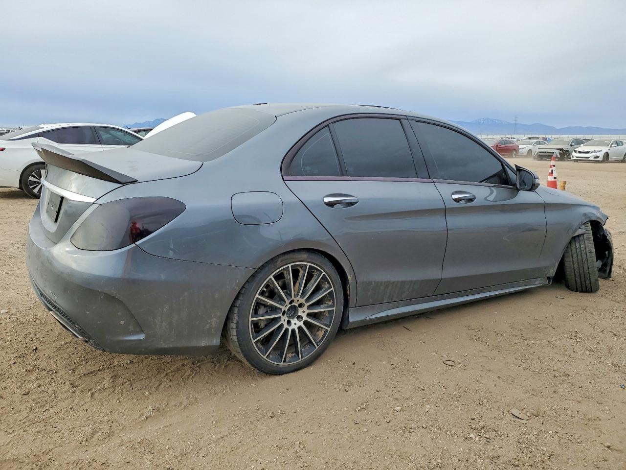 2018 MERCEDES-BENZ C-CLASS