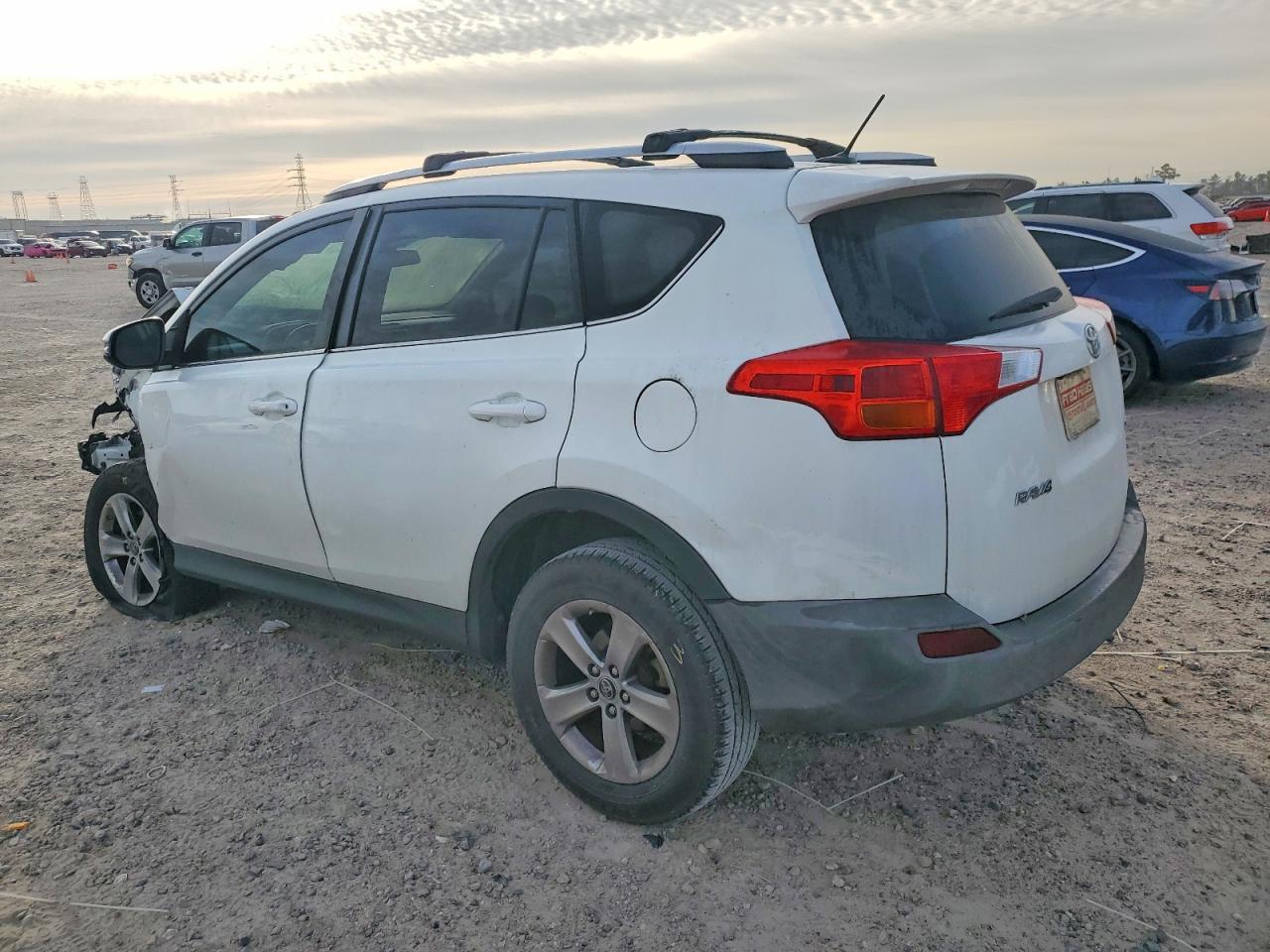 2015 TOYOTA RAV4