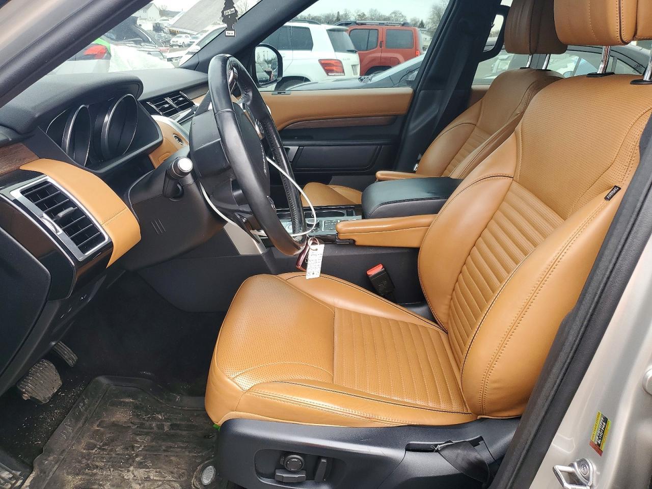2017 LAND ROVER Discovery