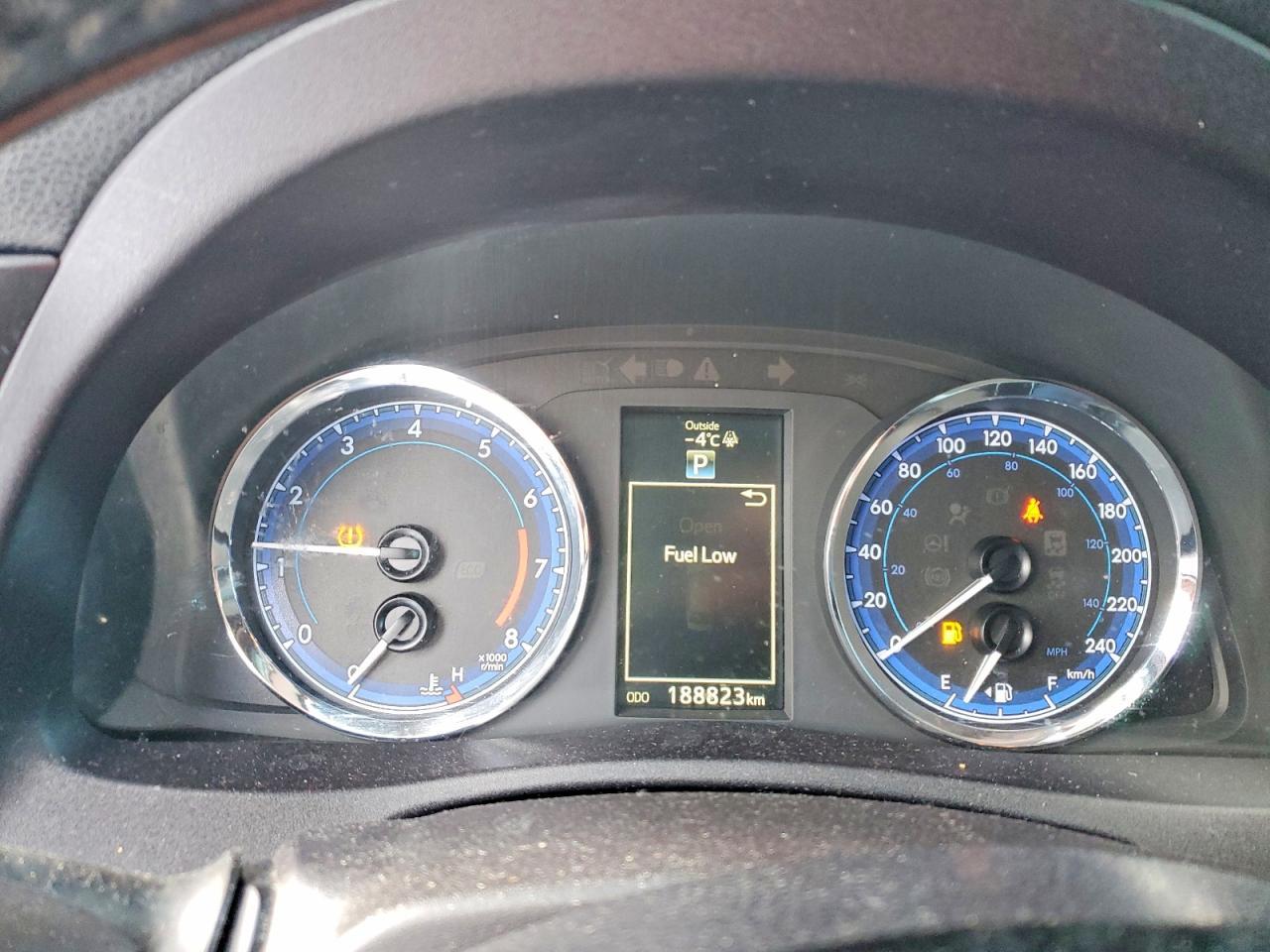 2018 TOYOTA COROLLA