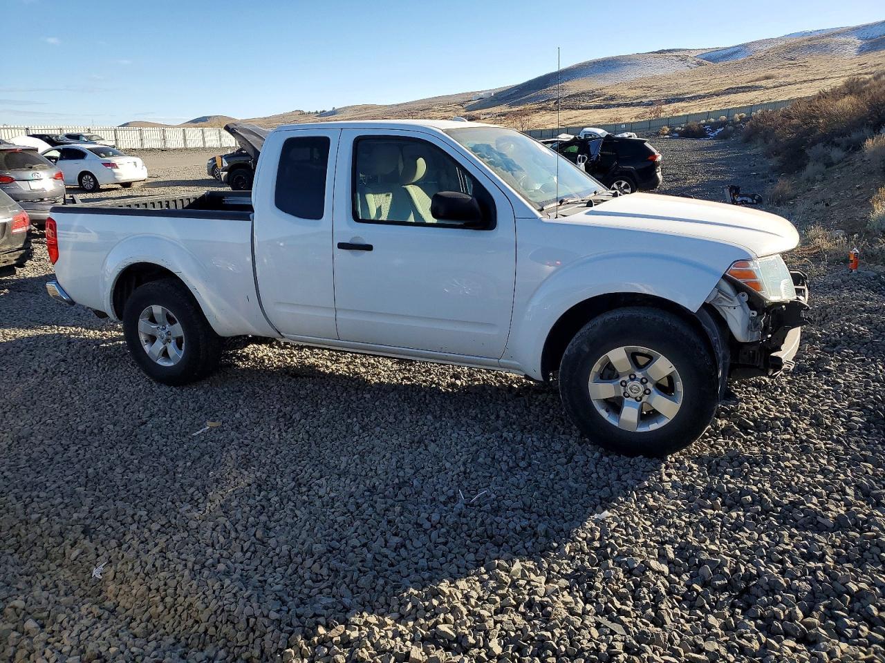 2012 NISSAN Frontier