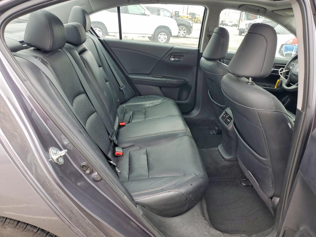 2015 HONDA ACCORD