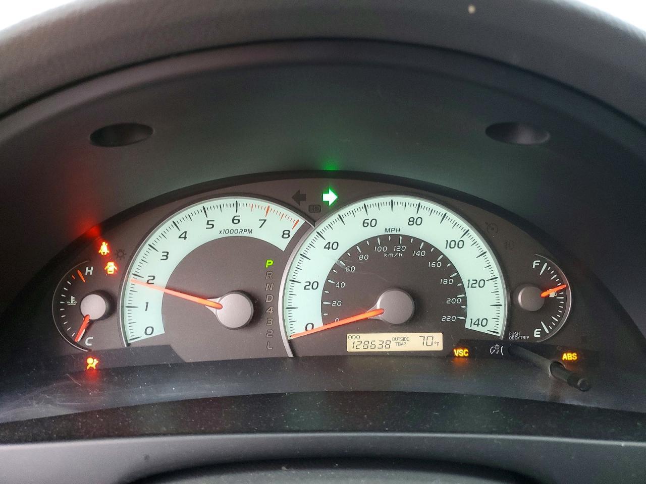 2011 TOYOTA CAMRY