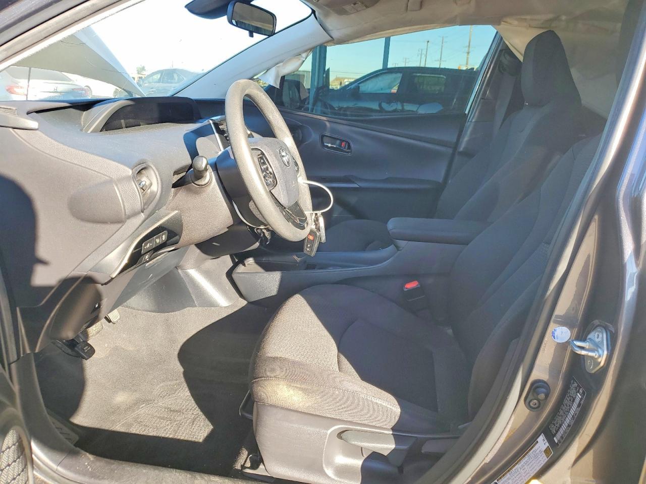 2020 TOYOTA PRIUS
