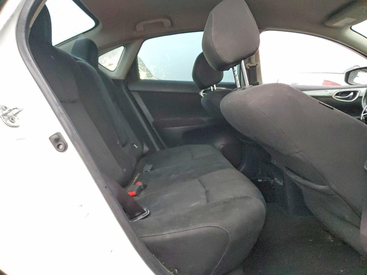 2015 NISSAN SENTRA