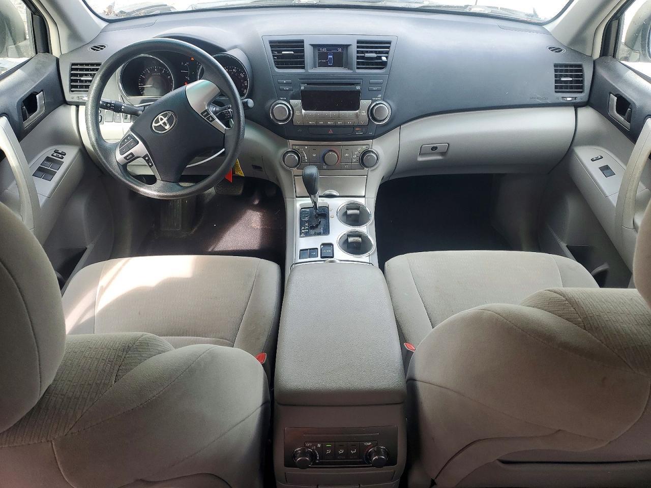 2012 TOYOTA HIGHLANDER