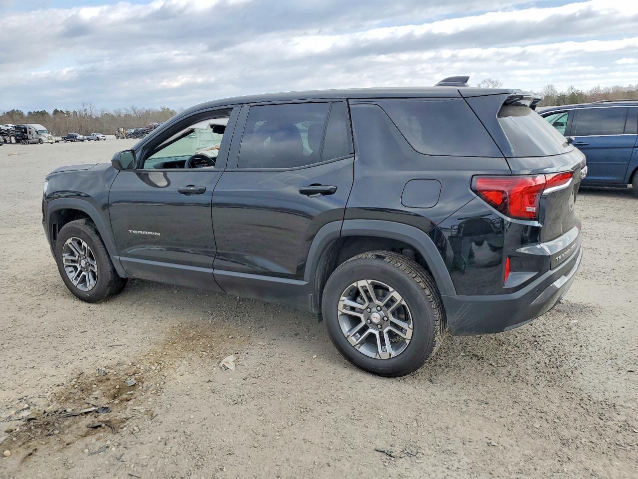 2025 GMC Terrain