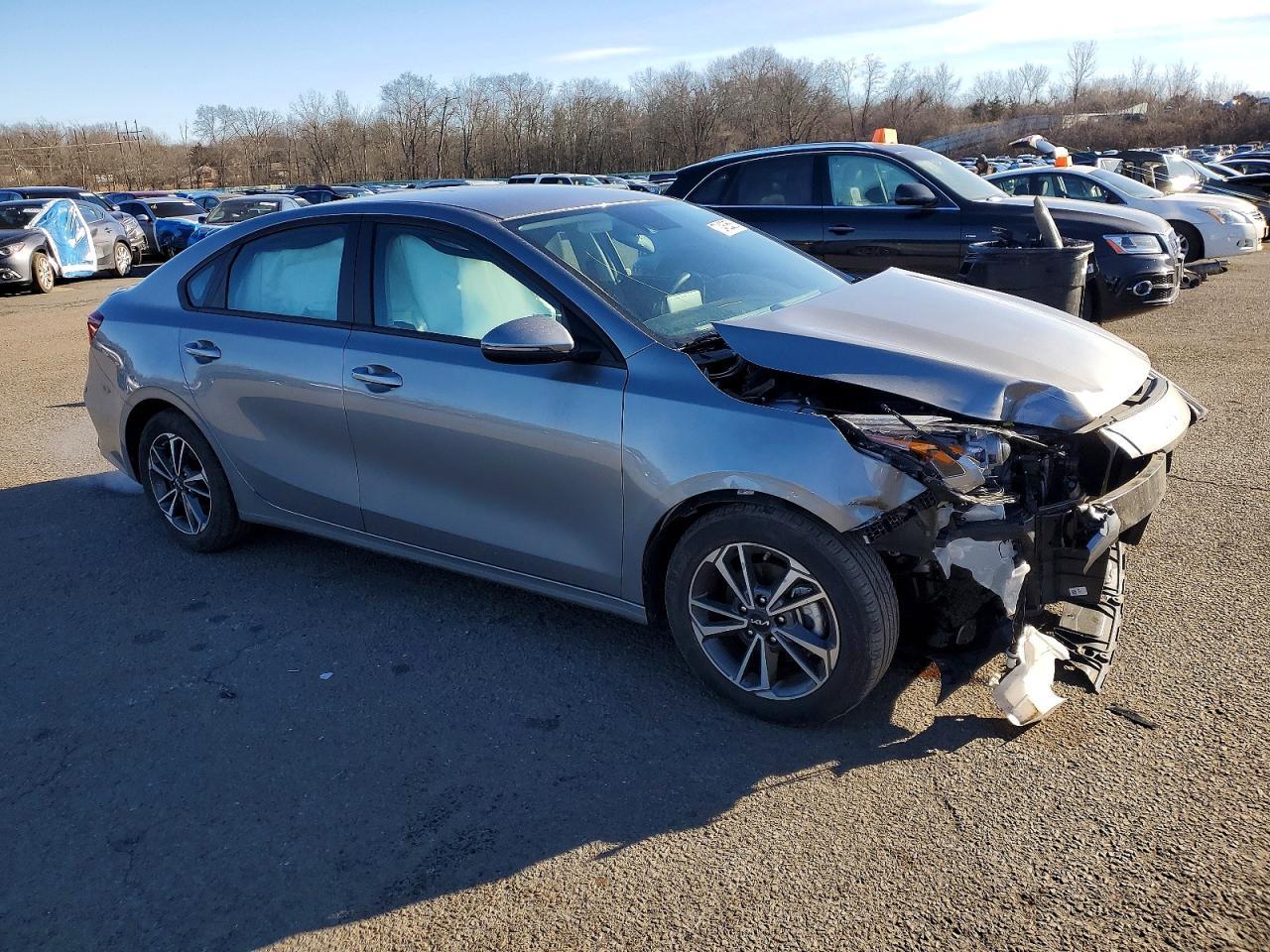 2024 KIA FORTE