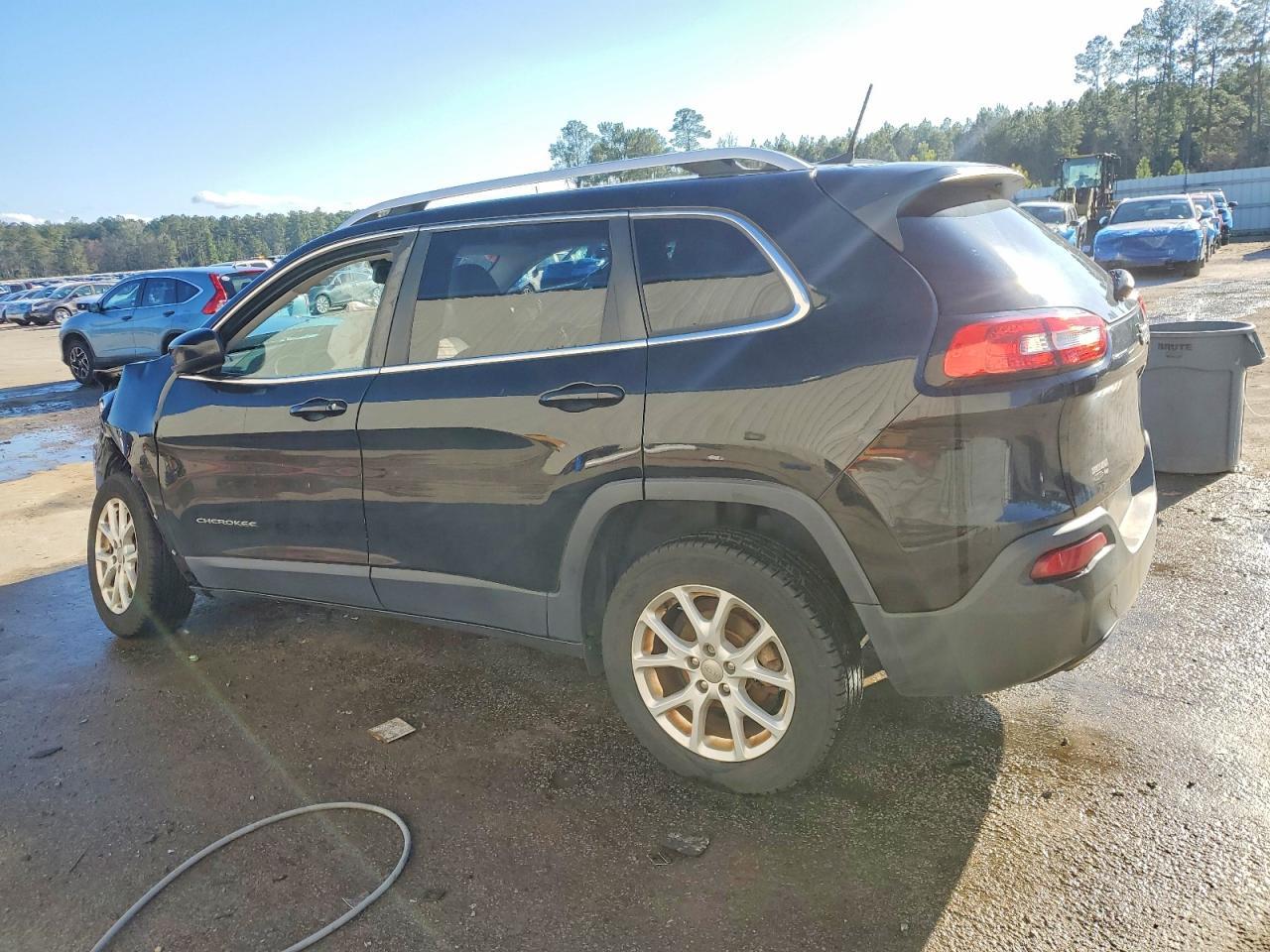 2018 JEEP CHEROKEE