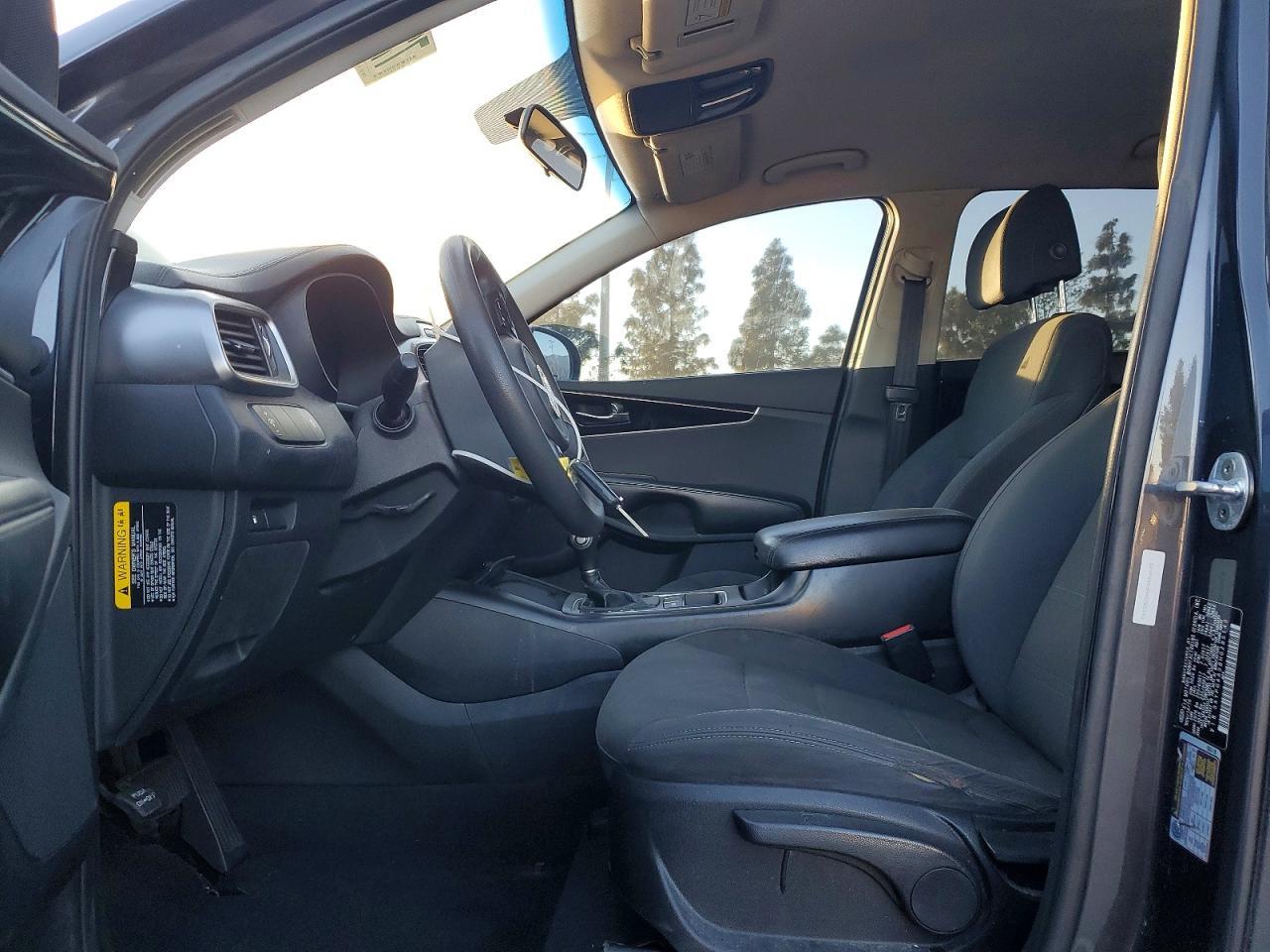 2017 KIA SORENTO