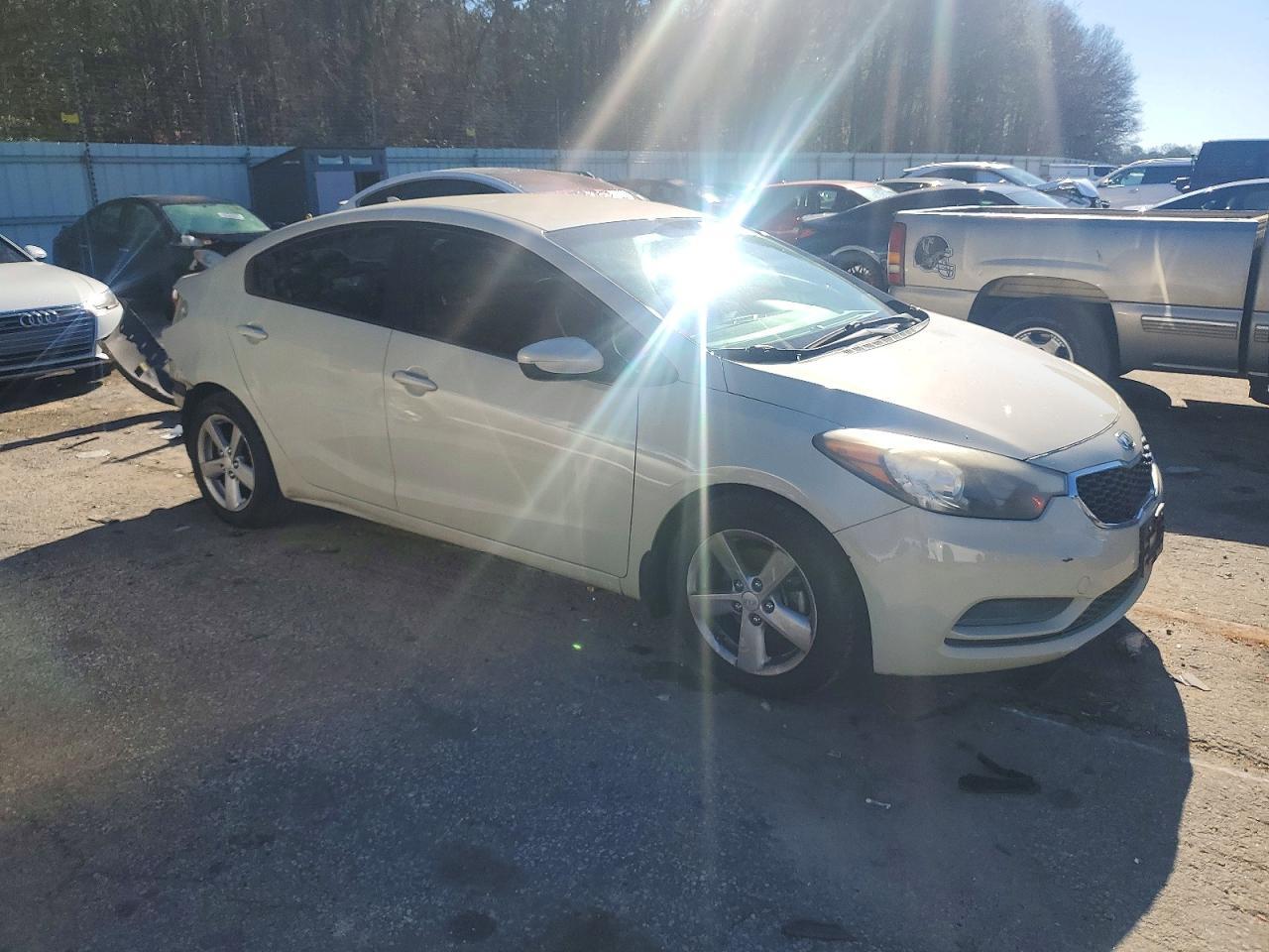 2015 KIA FORTE