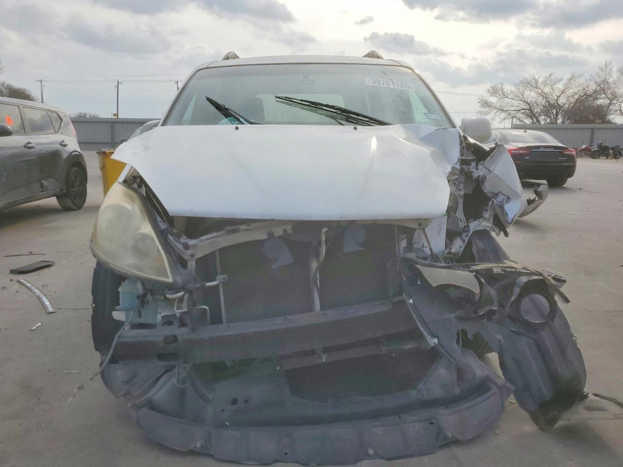 2007 TOYOTA SIENNA